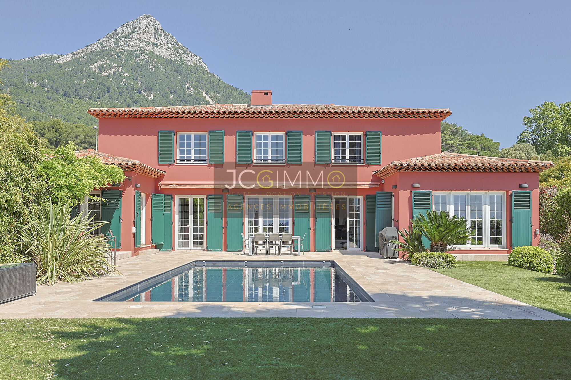 Hyères Villa 7 pièces 495 m²