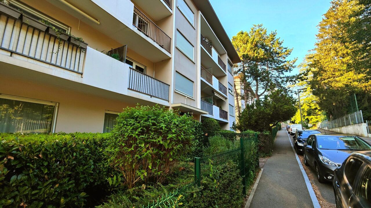 appartement 5 pièces 105 m2 à vendre à Brunstatt-Didenheim (68350)