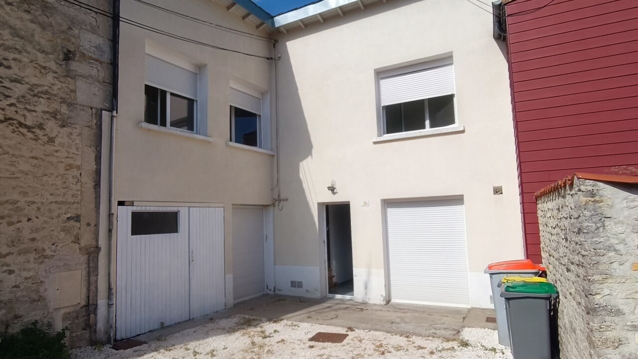 maison 4 pièces 92 m2 à vendre à Aiffres (79230)