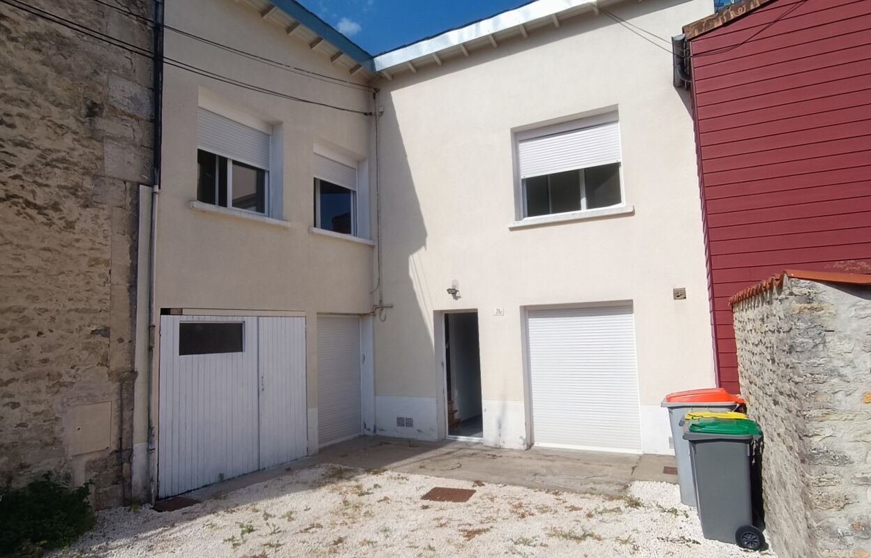 maison 4 pièces 92 m2 à vendre à Aiffres (79230)