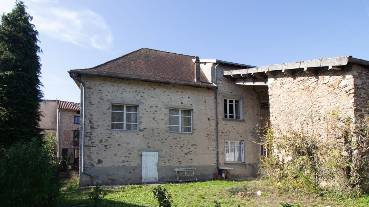 maison 6 pièces 106 m2 à vendre à Châlus (87230)