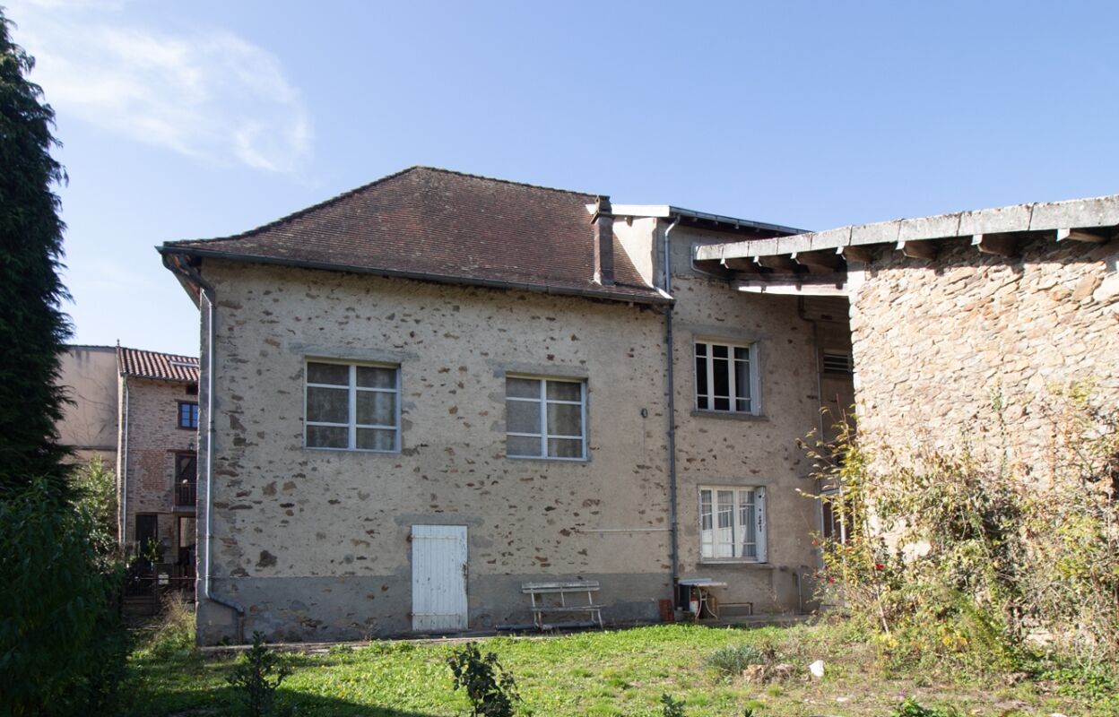 maison 6 pièces 106 m2 à vendre à Châlus (87230)