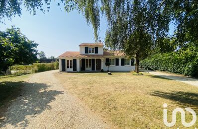 vente maison 254 500 € à proximité de Sainte-Radégonde (86300)