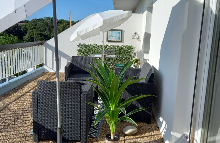  APPARTEMENT T3  avec terrasse - SAINT PALAIS - 3 PIÈCES - 5 — photo 2