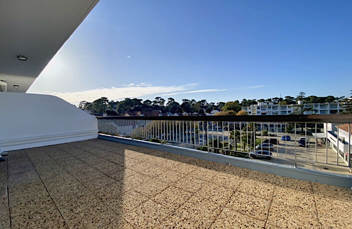  APPARTEMENT T3  avec terrasse - SAINT PALAIS - 3 PIÈCES - 5 — photo 4