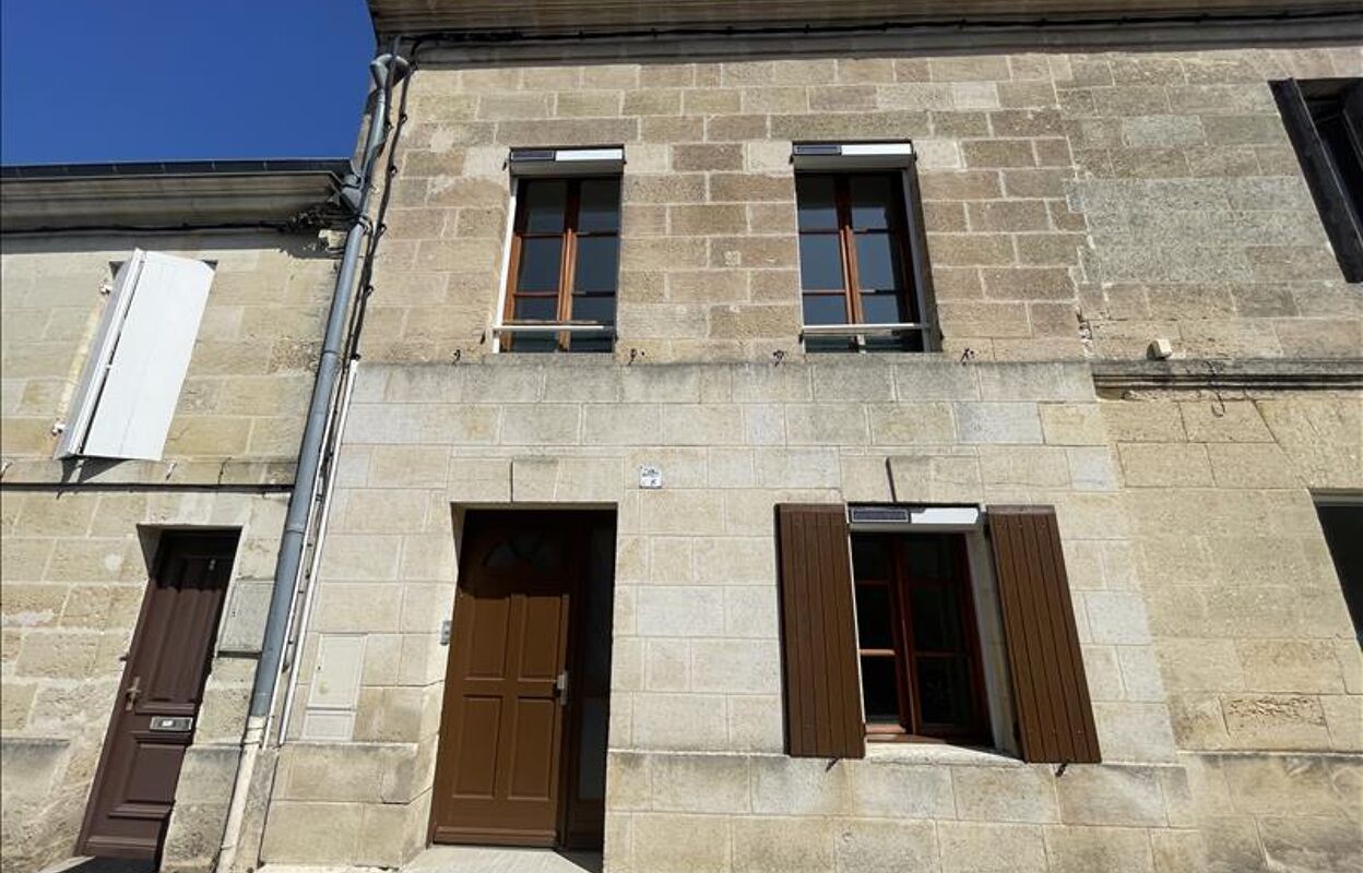 immeuble  pièces  m2 à vendre à Bourg (33710)