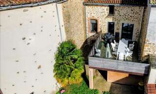 Immeuble  231 m² à vendre à Rochechouart (87600)