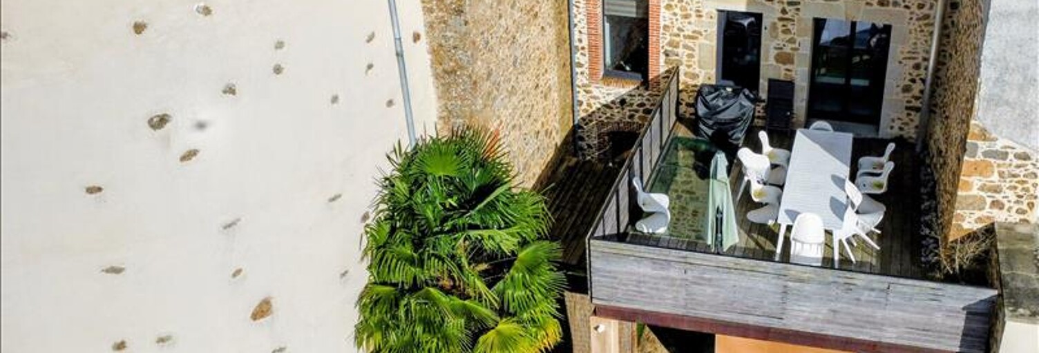 Immeuble  231 m² à vendre à Rochechouart (87600)