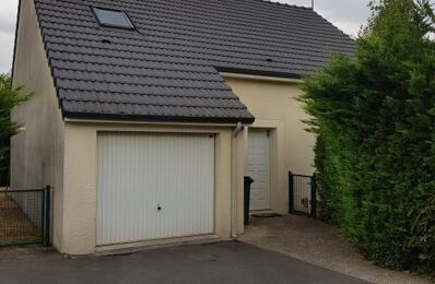 location maison 1 250 € CC /mois à proximité de Cormontreuil (51350)