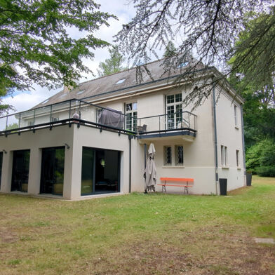 Maison 8 pièces 350 m²