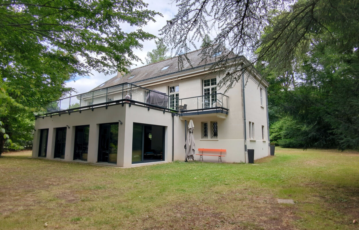 maison 8 pièces 350 m2 à vendre à Vernou-sur-Brenne (37210)