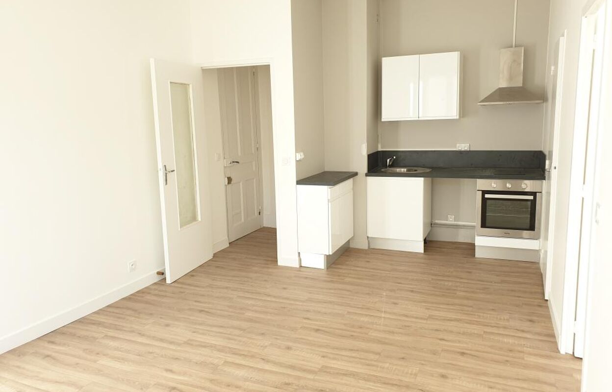 appartement 2 pièces 38 m2 à louer à Saint-Étienne (42000)