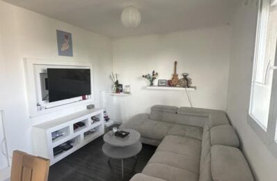 location appartement 860 € CC /mois à proximité de Arles (13200)