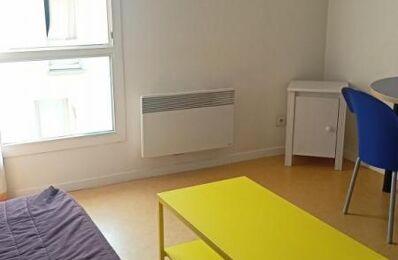 location appartement 460 € CC /mois à proximité de Salouël (80480)