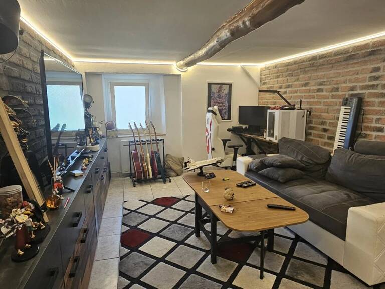APPARTEMENT 3 PIECES AVEC CAVE — photo 1