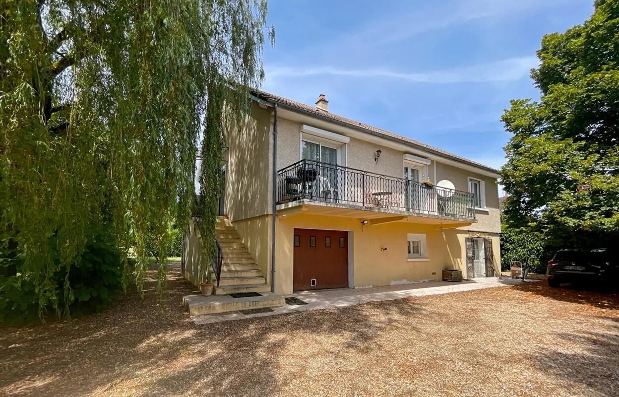 maison 7 pièces 183 m2 à vendre à Bourges (18000)