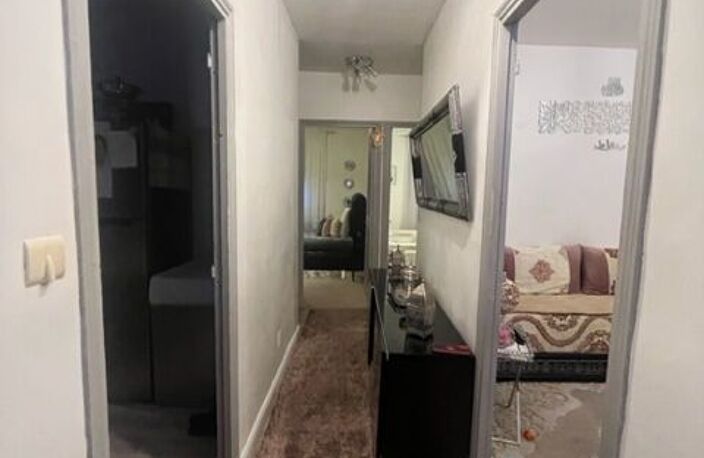 VENTE : maison 8 pièces (125 m²) en 2 appartements à REMOULINS — photo 4