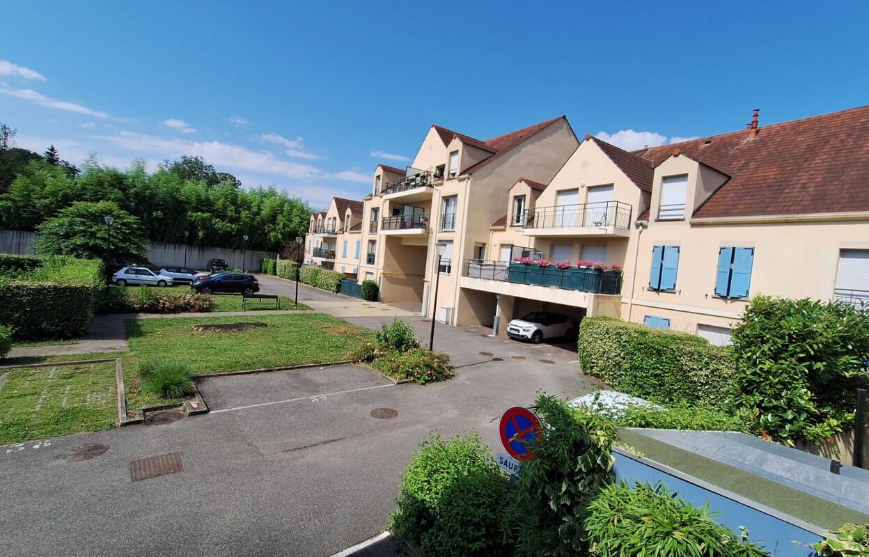 appartement 2 pièces 42 m2 à vendre à Dourdan (91410)