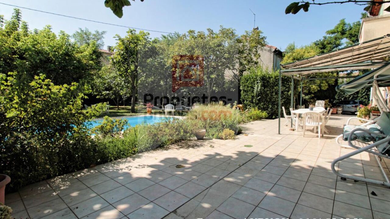 maison 10 pièces 245 m2 à vendre à Avignon (84000)