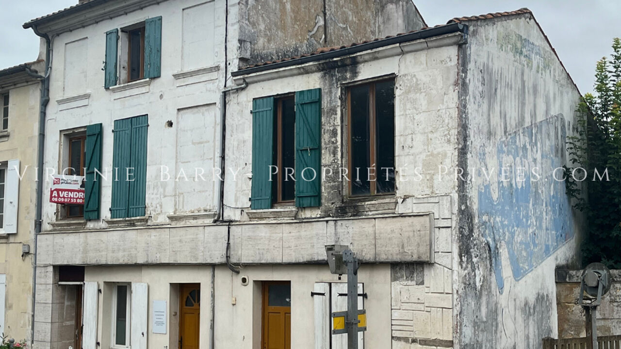 immeuble  pièces 304 m2 à vendre à Tonnay-Charente (17430)