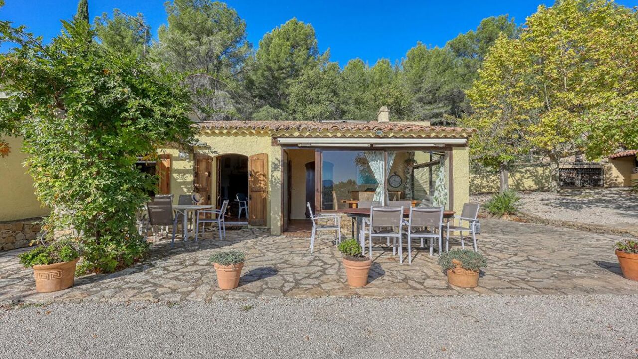 maison 6 pièces 210 m2 à vendre à La Cadière-d'Azur (83740)