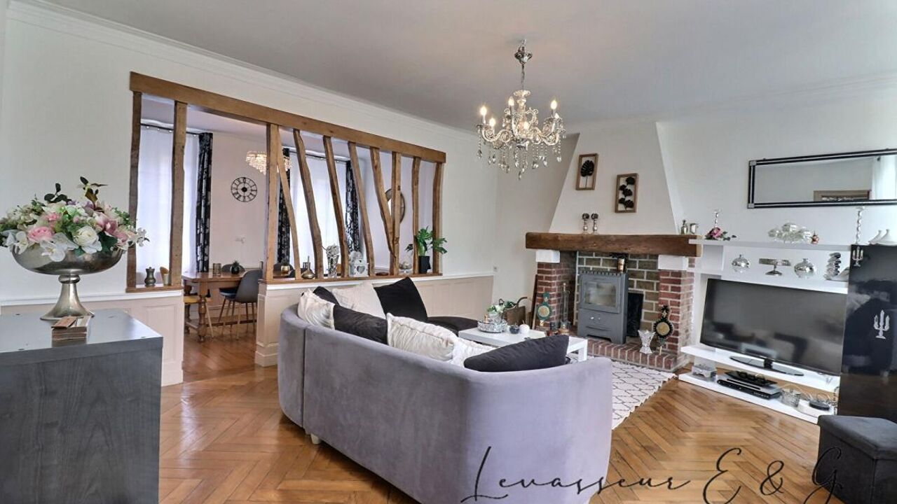 maison 8 pièces 212 m2 à vendre à Grandvilliers (60210)