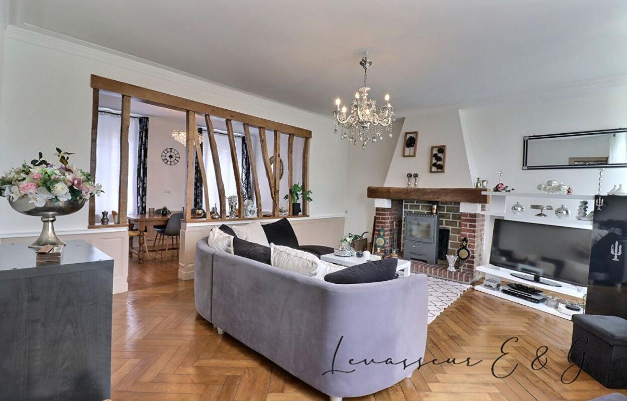 maison 8 pièces 212 m2 à vendre à Grandvilliers (60210)