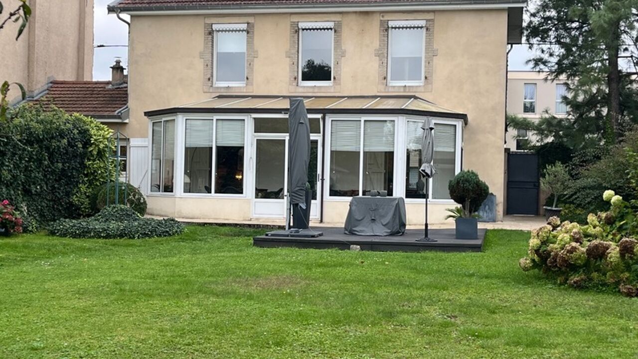 maison 6 pièces 114 m2 à vendre à Lunéville (54300)