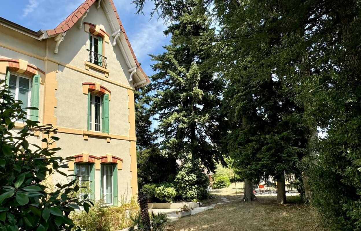 maison 8 pièces 290 m2 à vendre à Montélimar (26200)