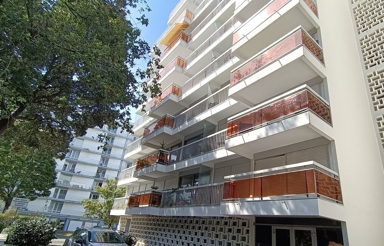 appartement 4 pièces 84 m2 à vendre à La Rochelle (17000)