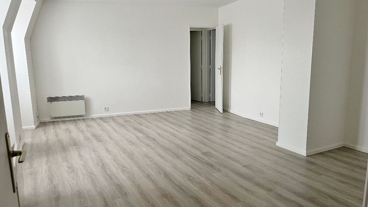 appartement 2 pièces 56 m2 à louer à Versailles (78000)