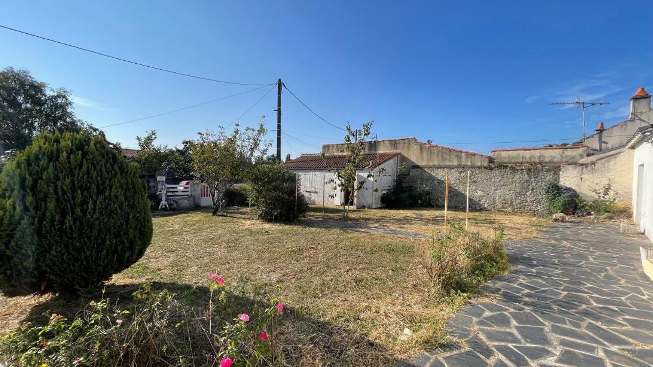 maison 6 pièces 110 m2 à vendre à La Rochelle (17000)