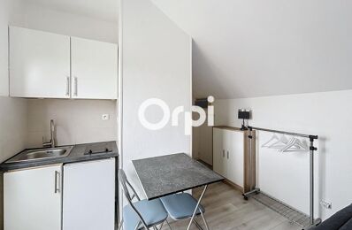 location appartement 395 € CC /mois à proximité de Ville-Au-Val (54380)