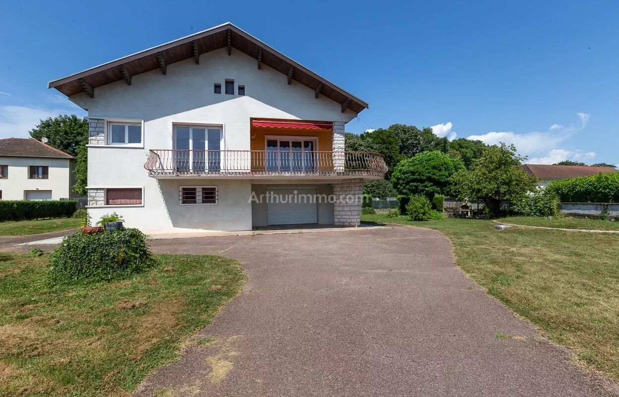 maison 6 pièces 172 m2 à vendre à Morestel (38510)