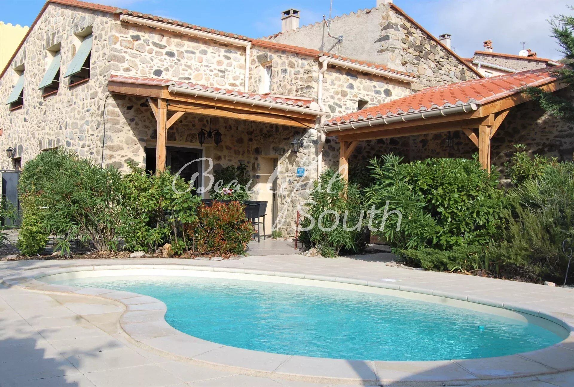 Maison de Village   T4 à vendre Sournia 66730