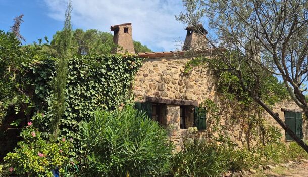 Villa / Maison 10 pièces  à vendre Plan-de-la-Tour (Le) 83120