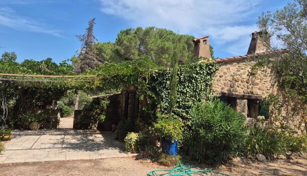 Villa / Maison 10 pièces  à vendre Plan-de-la-Tour (Le) 83120