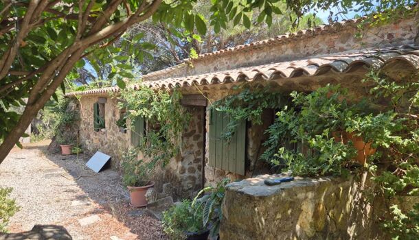 Villa / Maison 10 pièces  à vendre Plan-de-la-Tour (Le) 83120