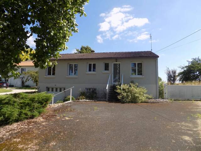 Maison à louer à PRIN DEYRANCON — photo du bien