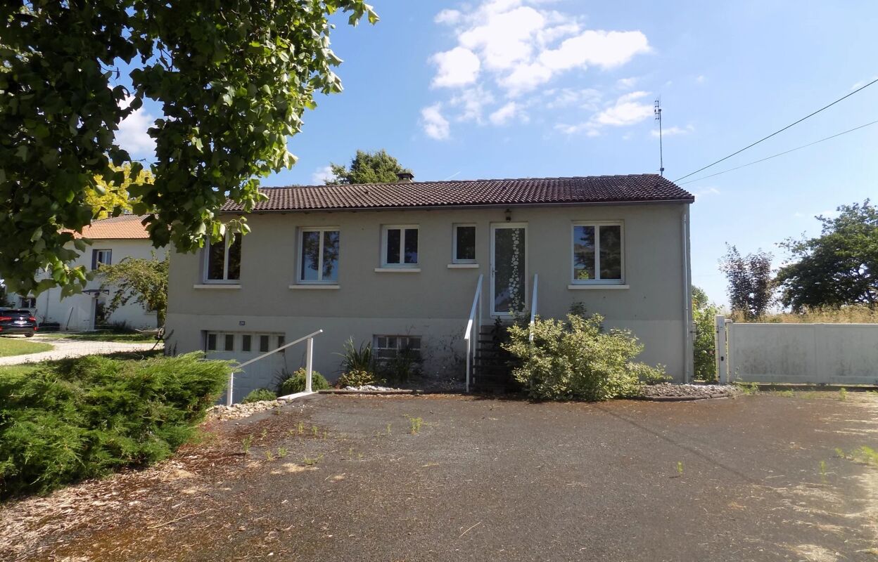 maison 4 pièces 89 m2 à Prin-Deyrançon (79210)