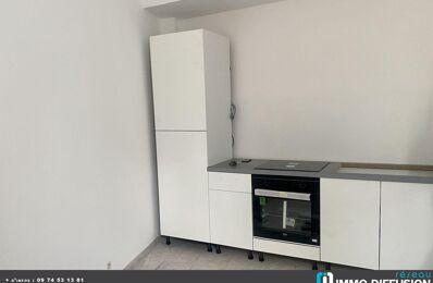 location appartement 489 € CC /mois à proximité de Sanilhac-Sagriès (30700)