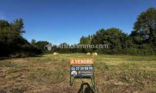 Terrain  8611 m² à vendre à Saint-Astier (24110)