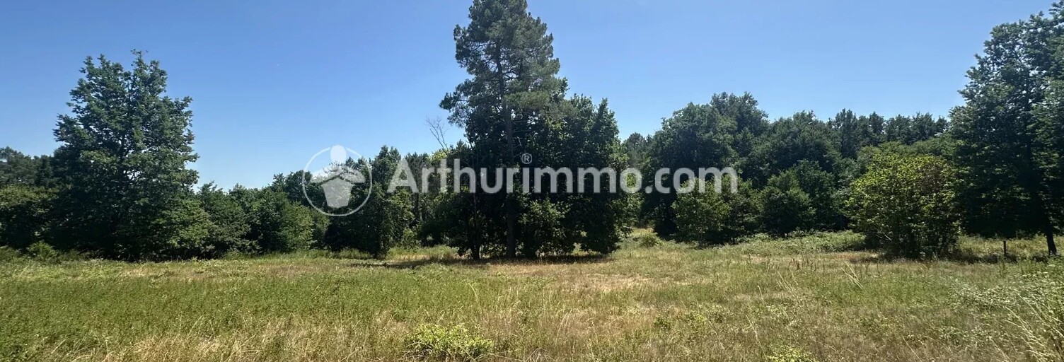 Terrain  7900 m² à vendre à Neuvic (24190)