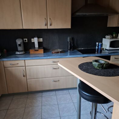 Appartement 4 pièces 92500 €