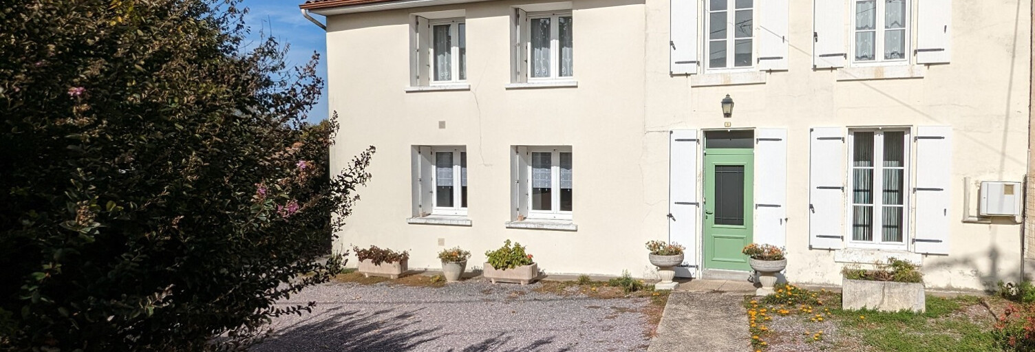 Maison 6 Pièces 154 m² à vendre à Frontenay-Rohan-Rohan (79270)