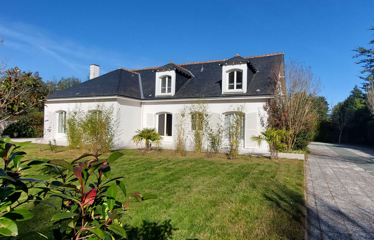 maison 9 pièces 353 m2 à louer à Ballan-Miré (37510)