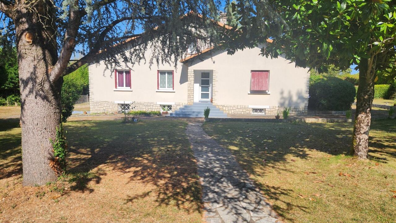 maison 6 pièces 170 m2 à vendre à Verteuil-sur-Charente (16510)