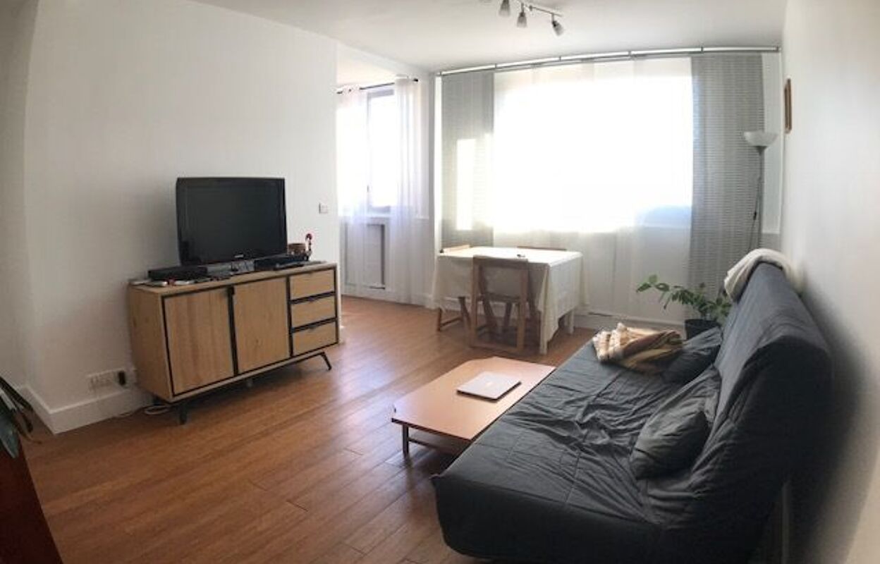 appartement 3 pièces 52 m2 à louer à Puteaux (92800)