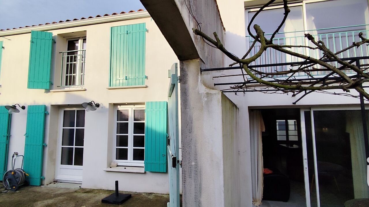 maison 6 pièces 160 m2 à vendre à Esnandes (17137)