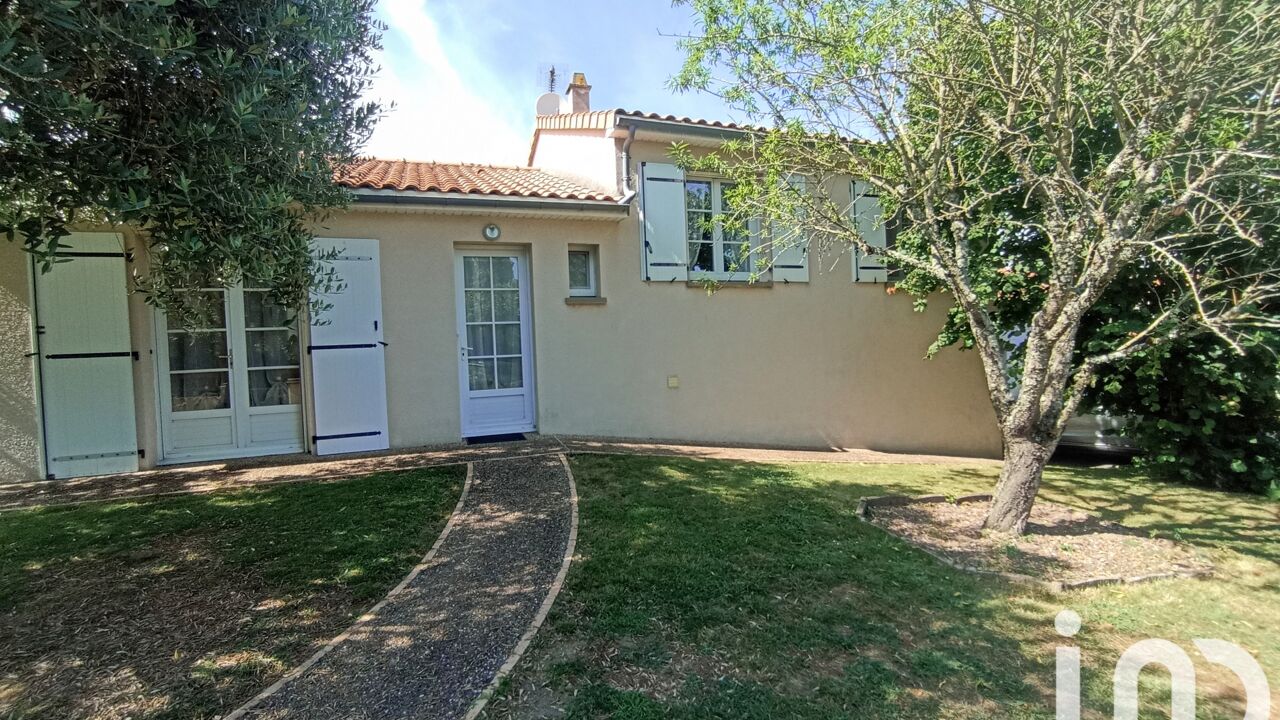 maison 6 pièces 140 m2 à vendre à Pompaire (79200)